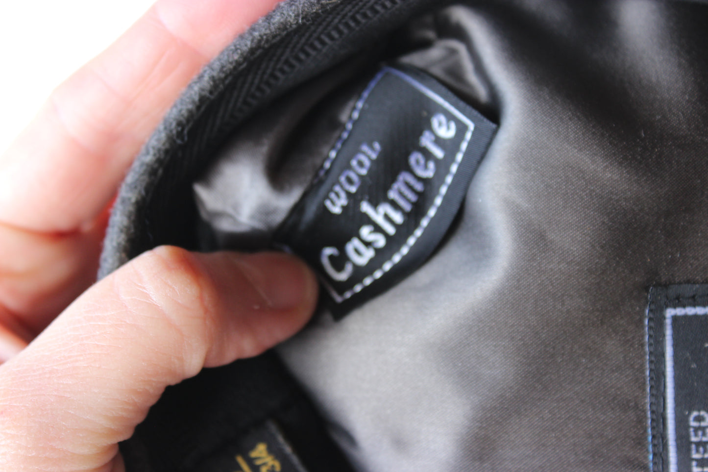 Basco Vintage Royal Nero 100% Cashmere - Guaranteed Super 100s