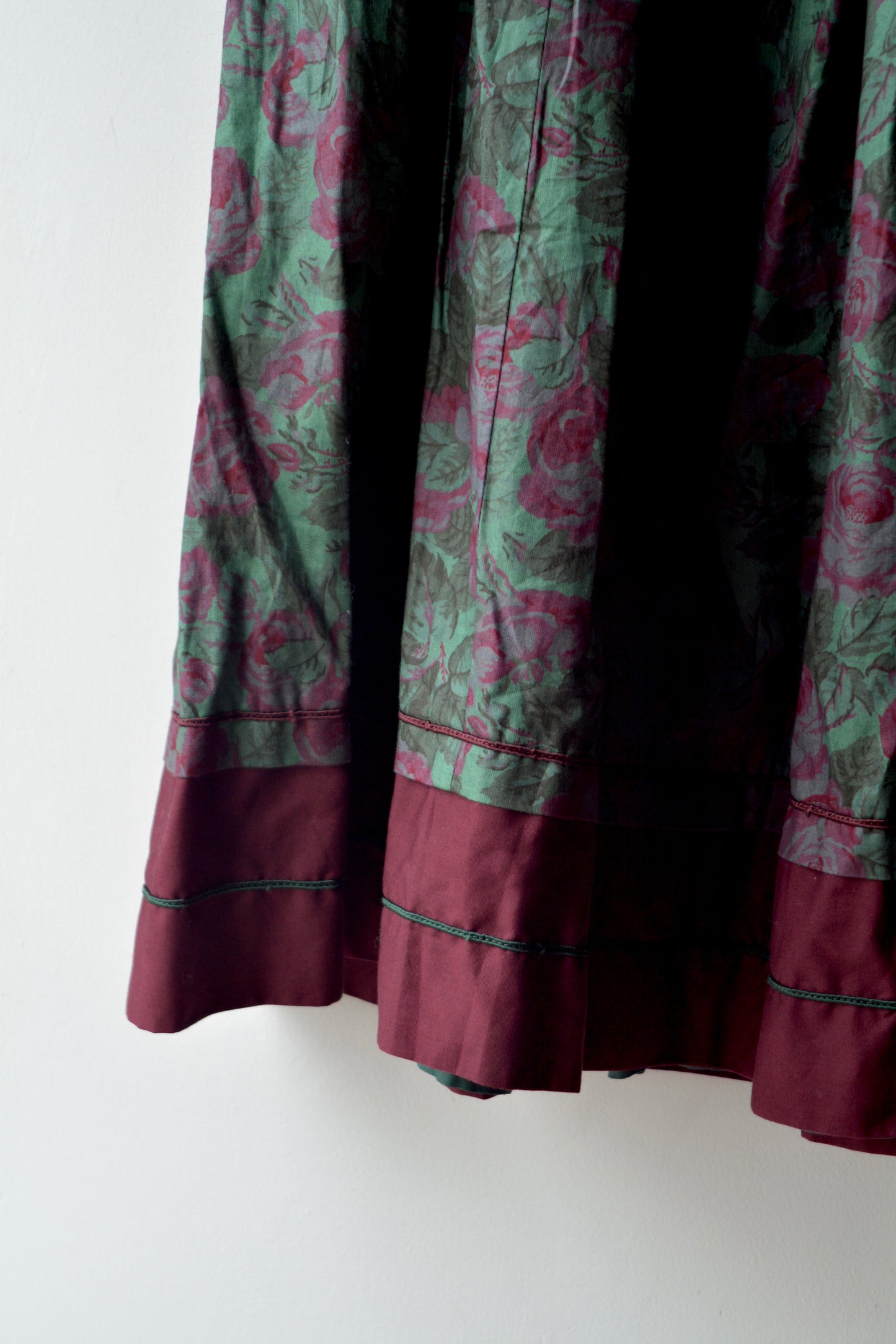 Gonna Midi Vintage Floreale Verde e Bordeaux
