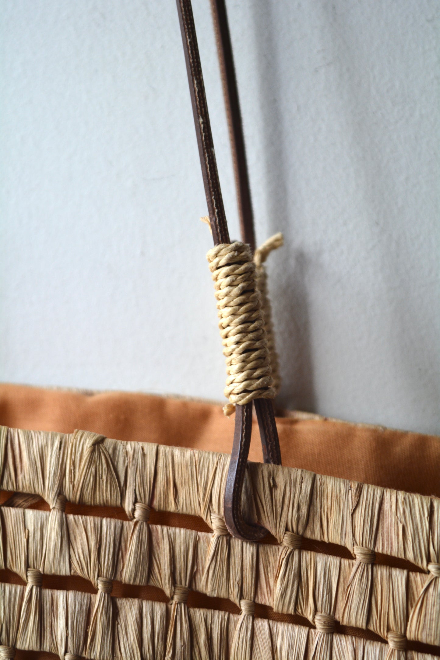 Borsa Tote Artigianale in Rafia e Cuoio – Stile Mediterraneo