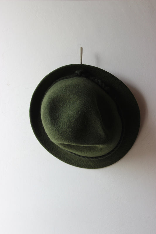 Vintage Green Hat with Drawstring - Size 56