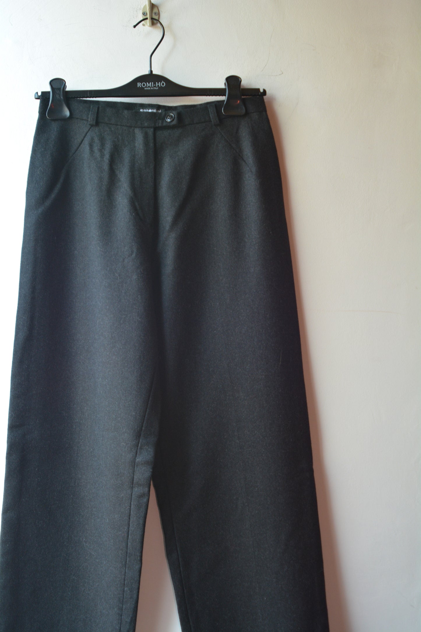 Essential — Pantalone Lana Antracite Taglia 46