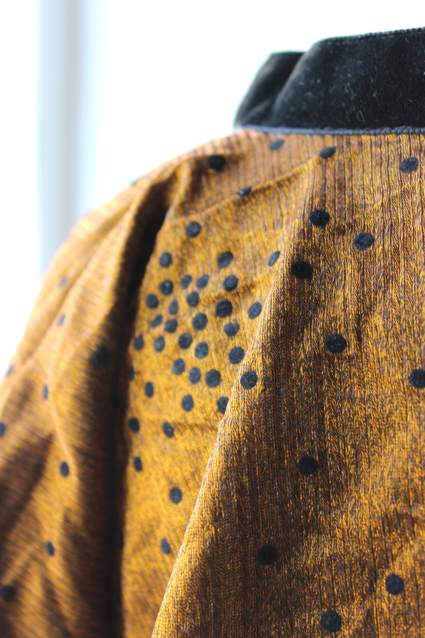 Tunica Vintage Oversize Ocra con Velluto Nero