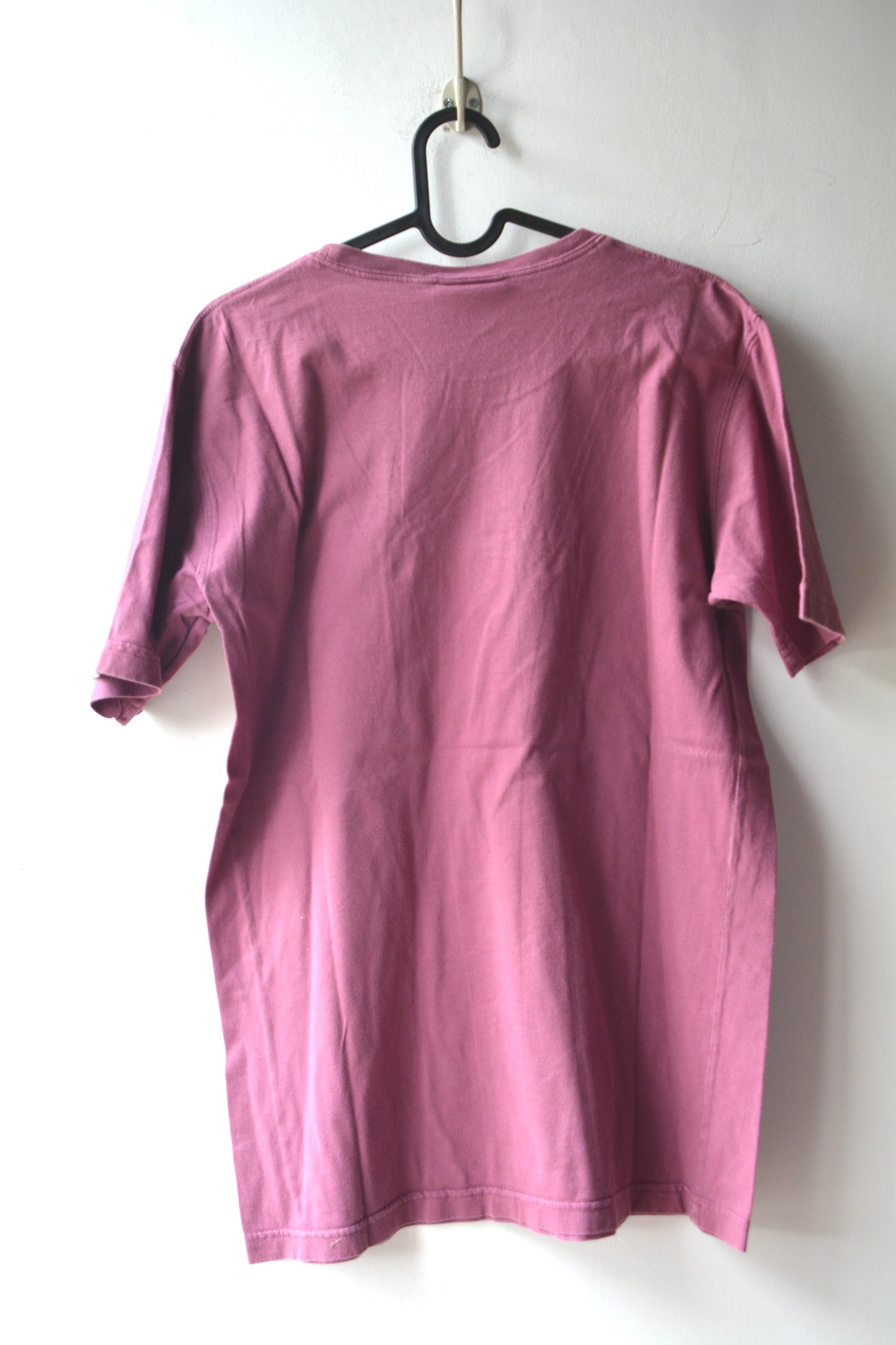T-Shirt 750 Italy Rosa Antico con Stampa Figura Femminile