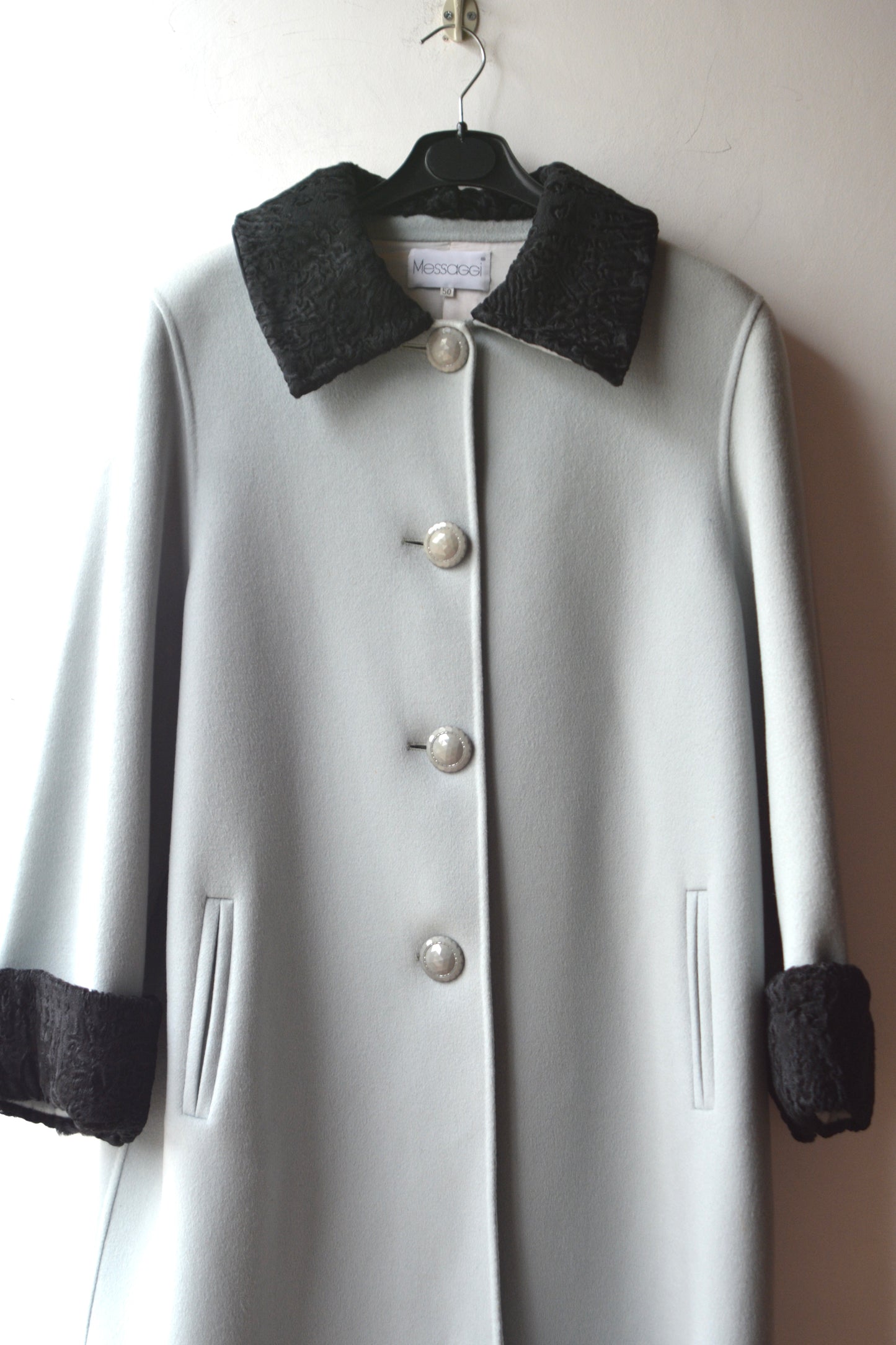Messaggi Cappotto Vintage Panno Grigio Ghiaccio con Astrakan Nero Donna Taglia 50