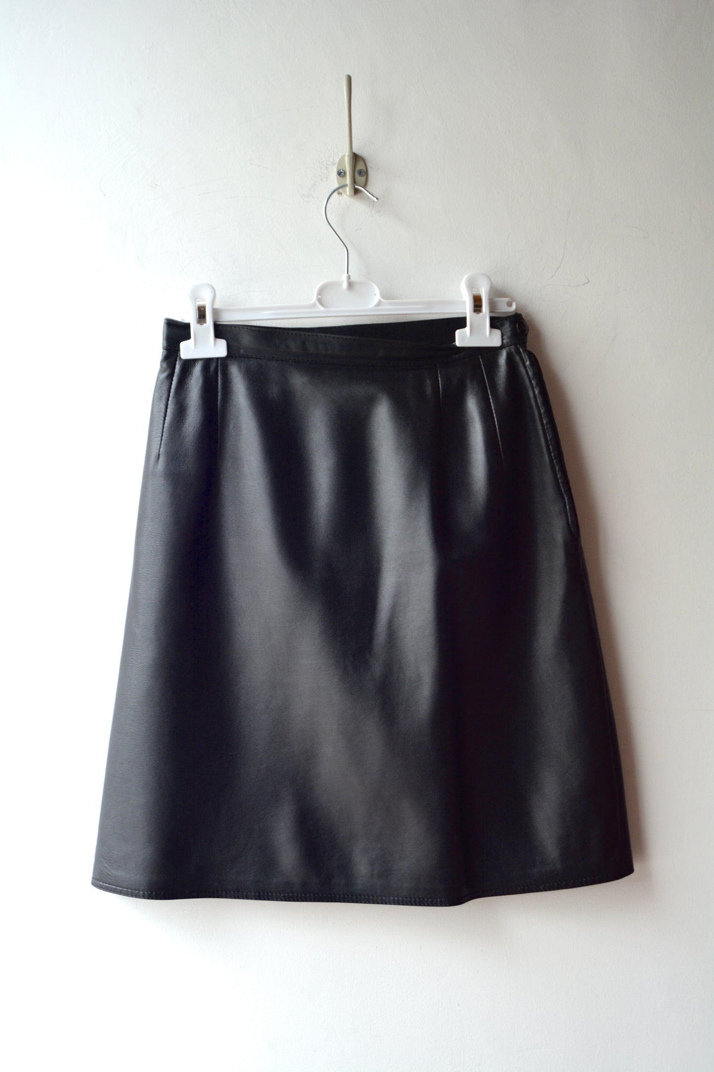 Mini Gonna Ecopelle Nera Vintage – A-line Anni '80