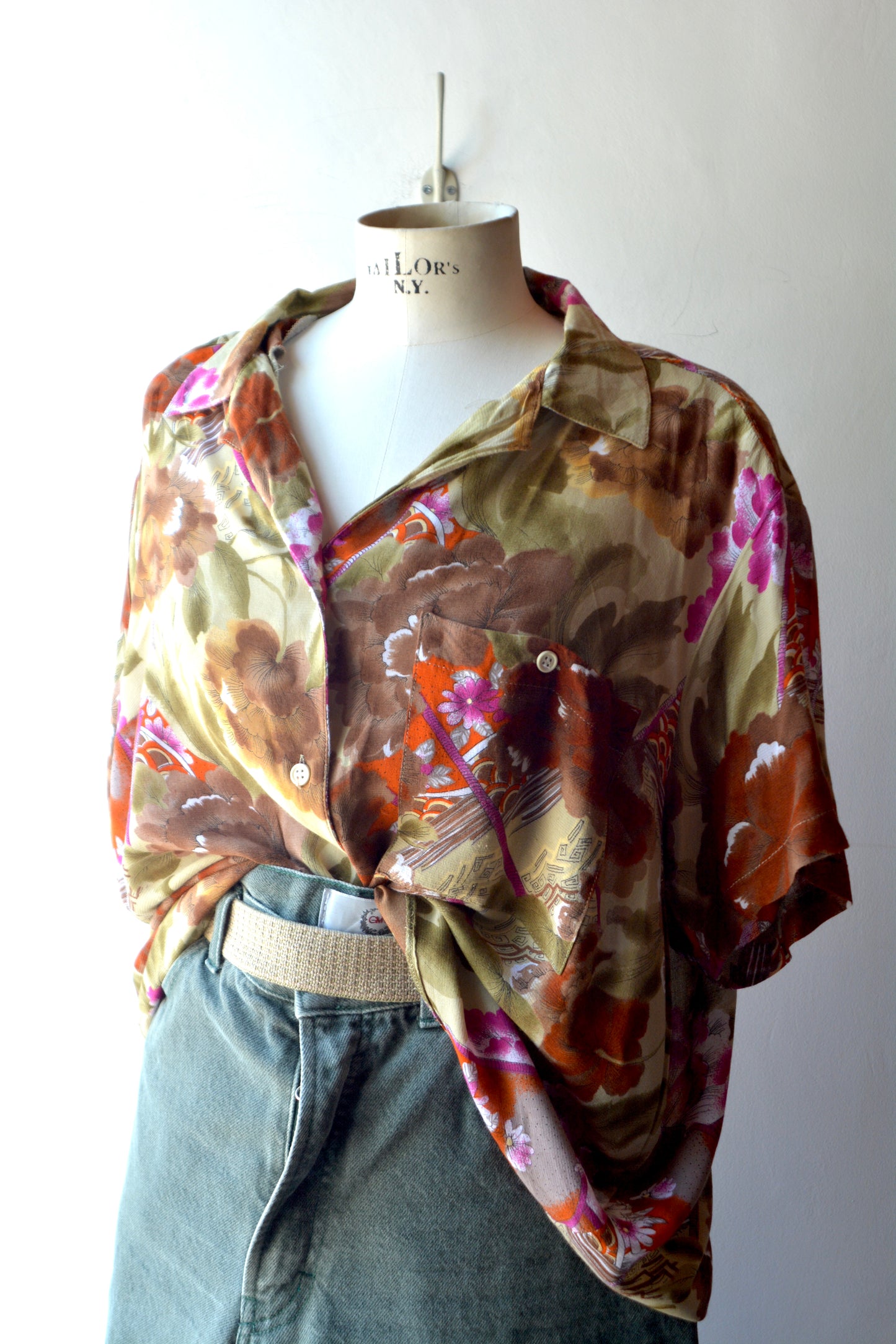 Camicia Vintage in Viscosa Stampa Floreale Orientale – Anni '70