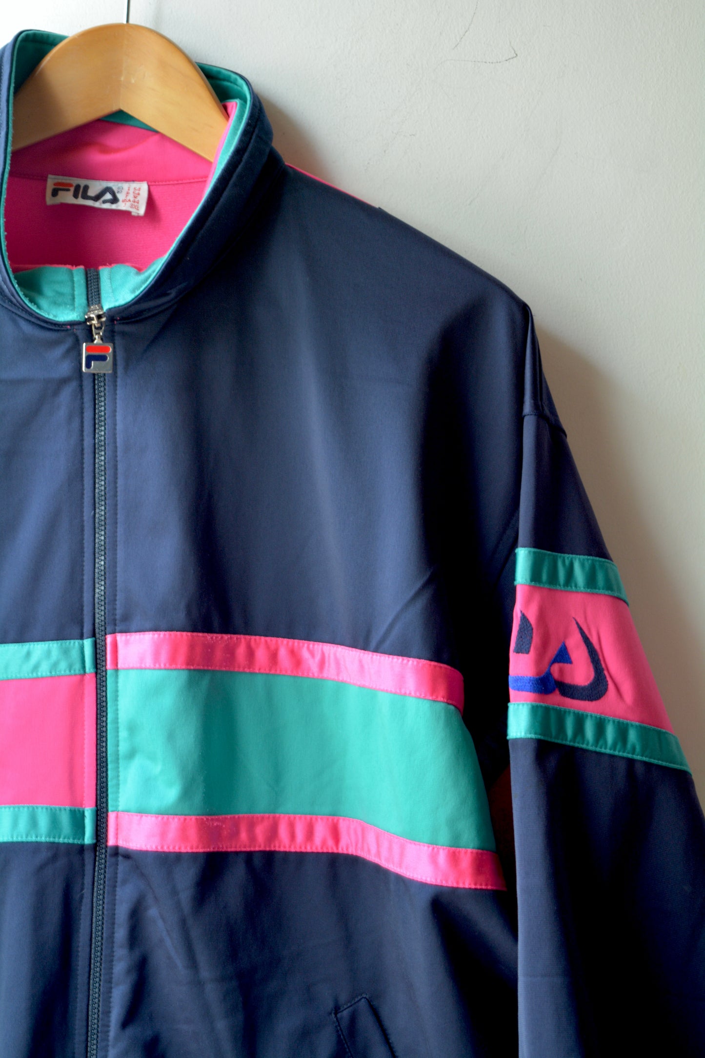 Vintage Fila Track Jacket – Navy/Fuchsia/Teal