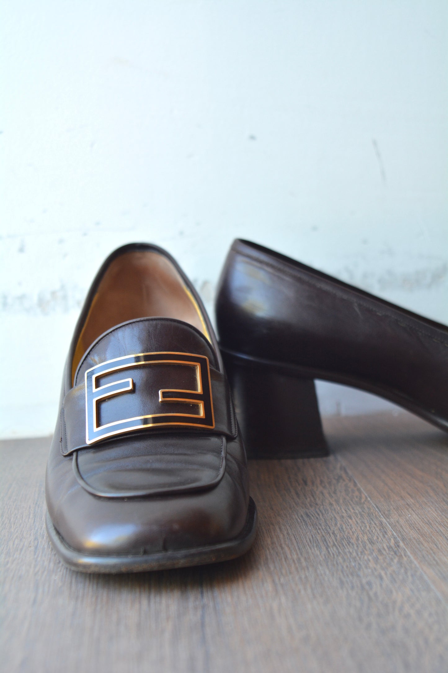 Fendi — Loafer FF Logo Pelle Marrone Donna Taglia 39.5