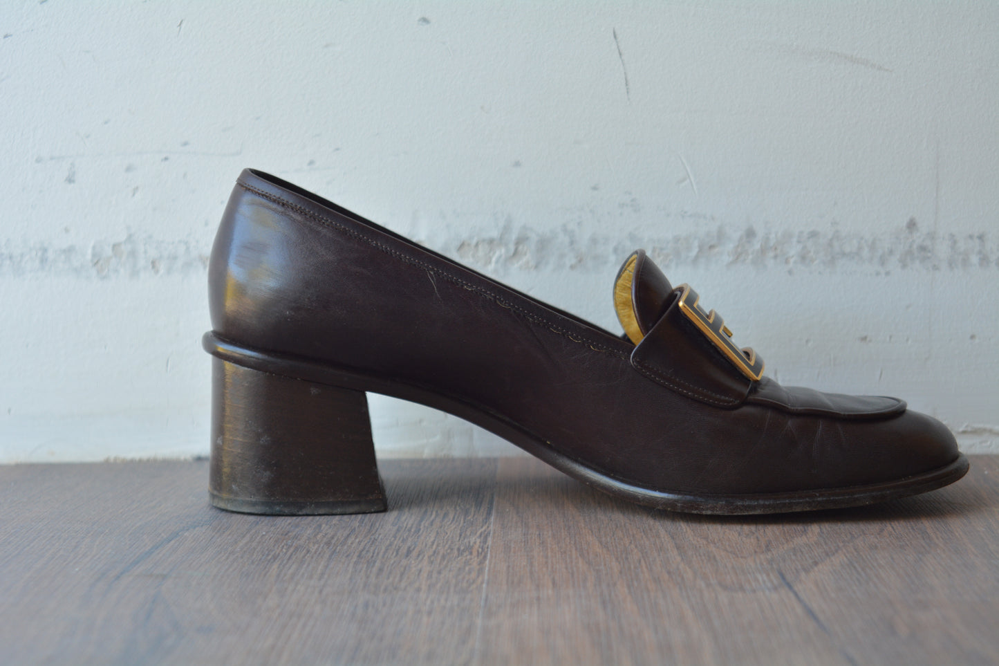 Fendi — Loafer FF Logo Pelle Marrone Donna Taglia 39.5