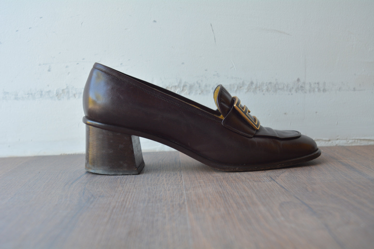 Fendi — Loafer FF Logo Pelle Marrone Donna Taglia 39.5