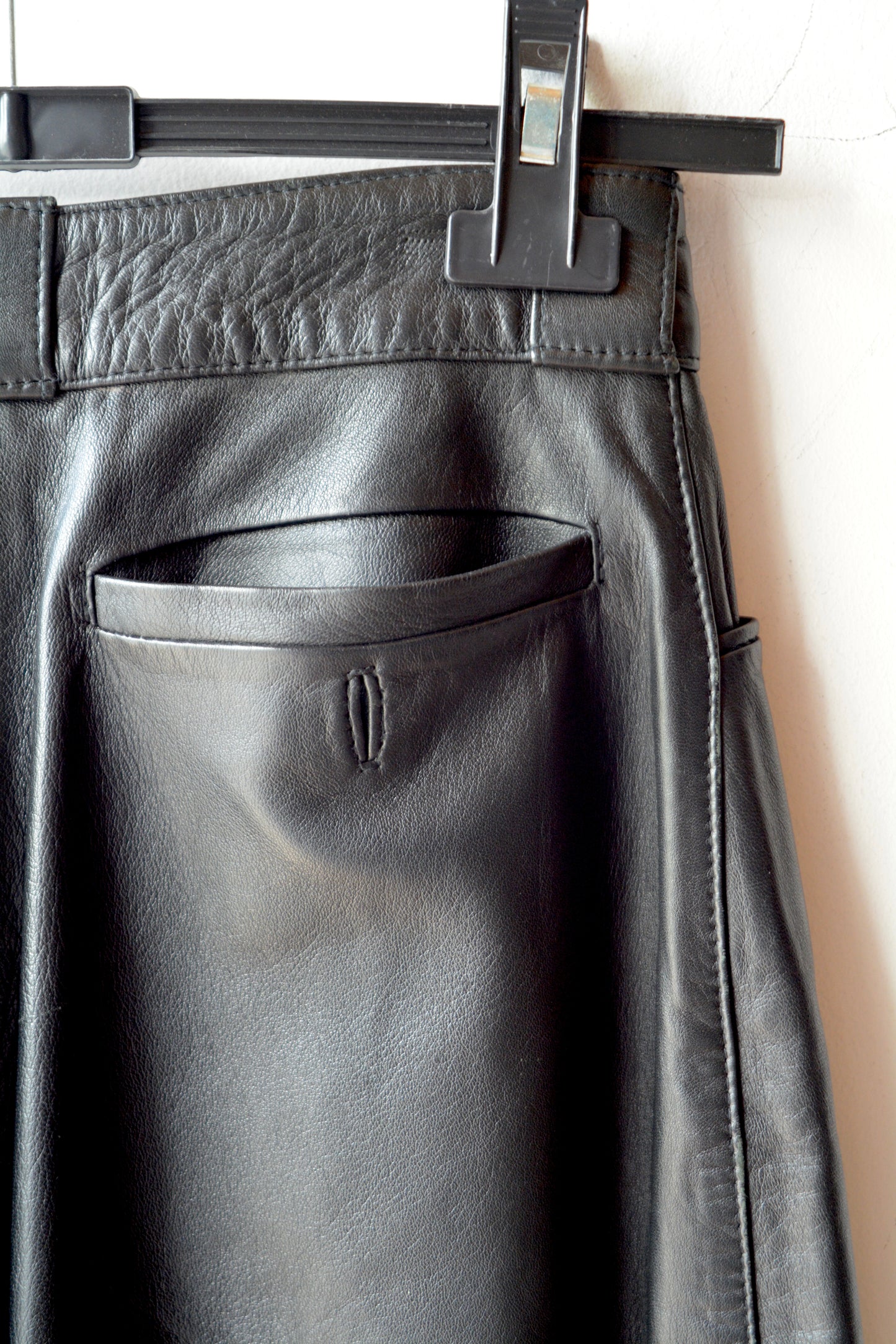 Pantaloni Pelle Nera Trip' Difusión Mujer Wide Leg – Taglia 38 ES / 40 IT / S