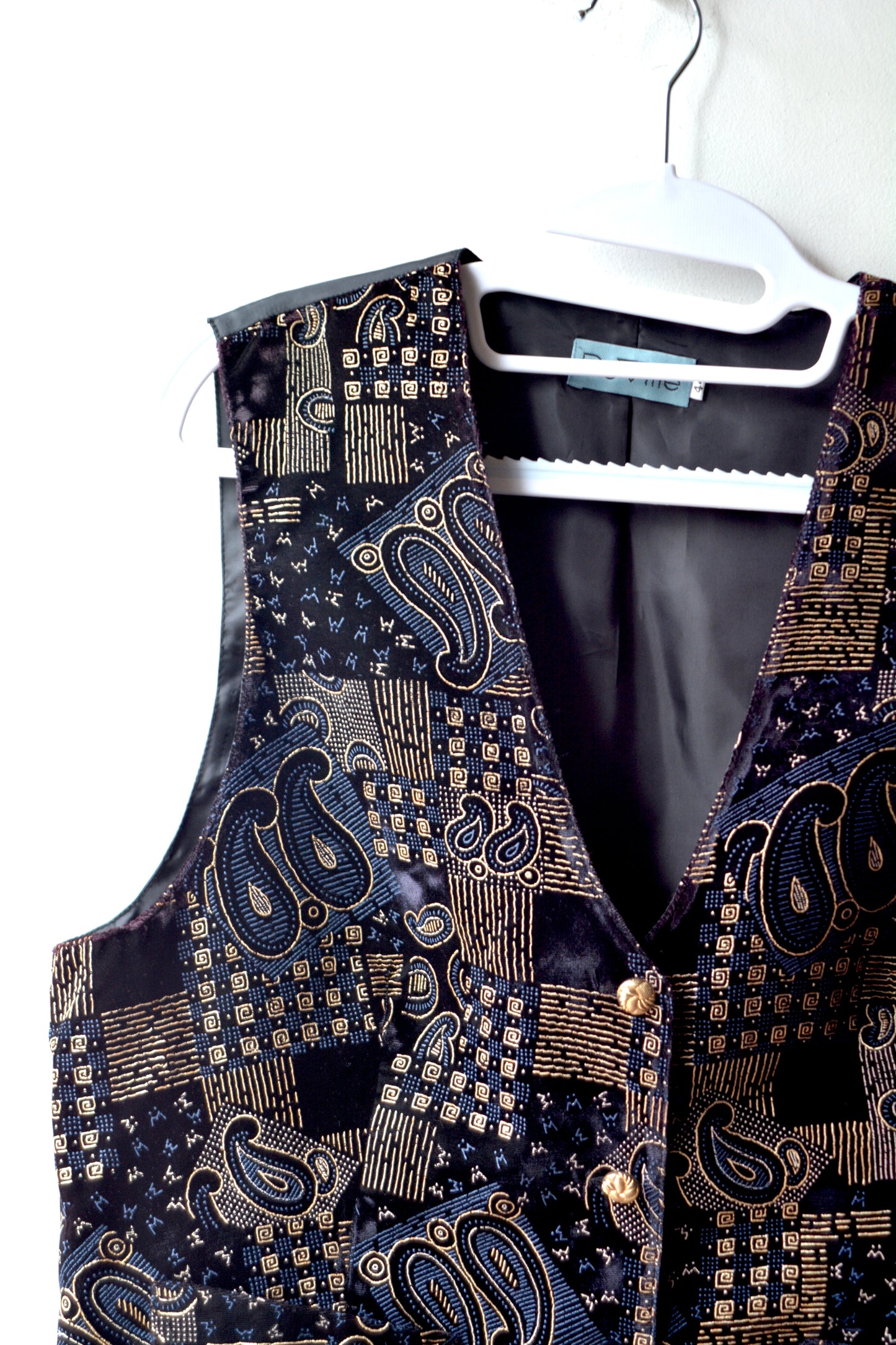 Gilet Vintage Paisley Nero e Oro