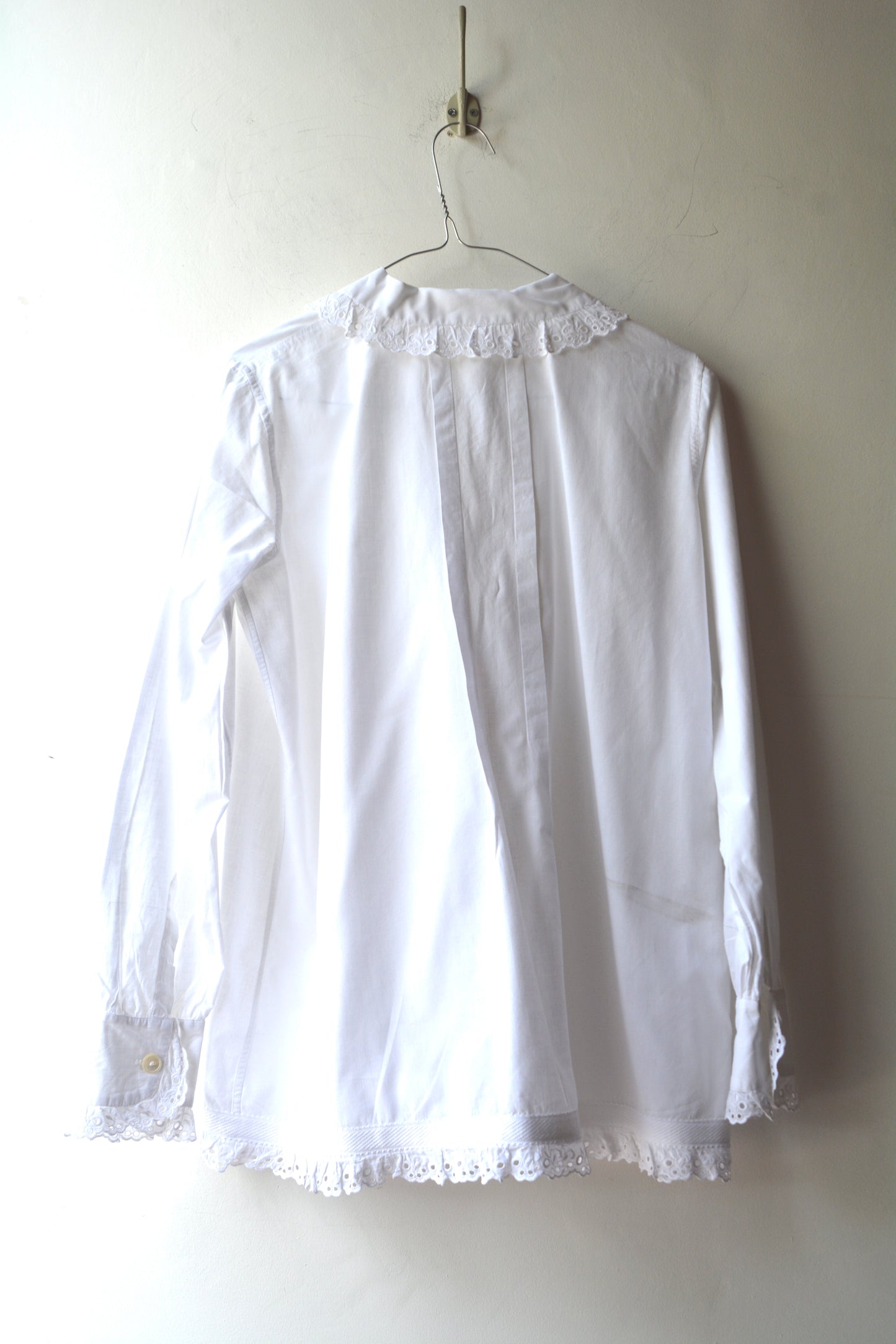Camicia Vittoriana Bianca con Pizzo Sangallo – Vintage