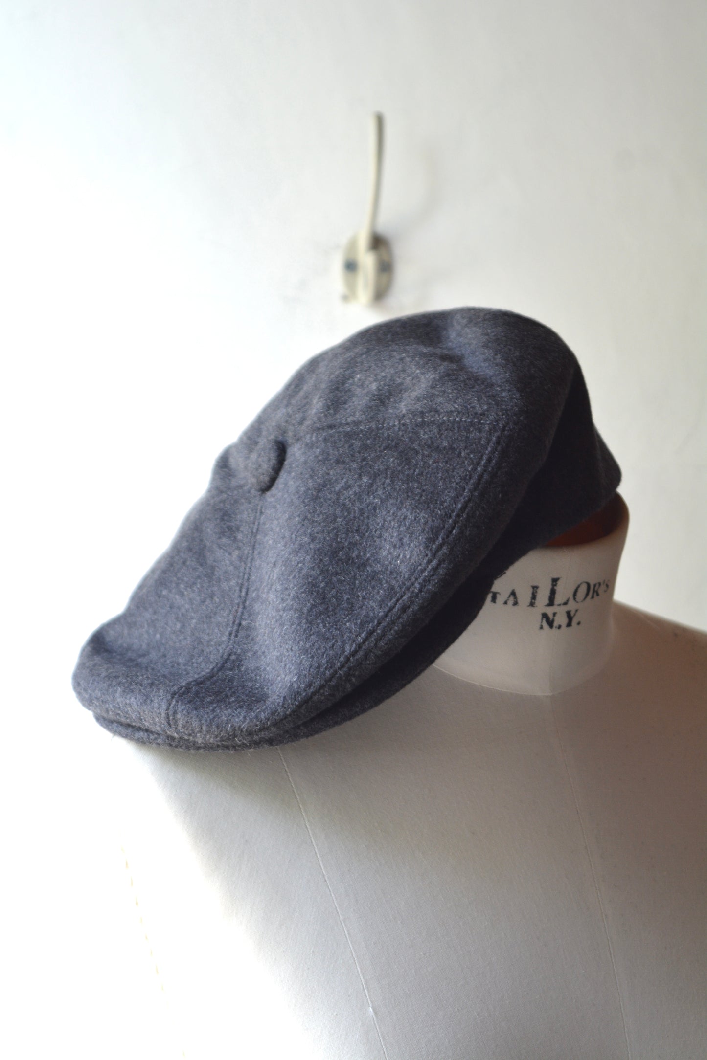 Coppola Vintage Lana Grigio Antracite – High Quality Handworked Made in Italy
