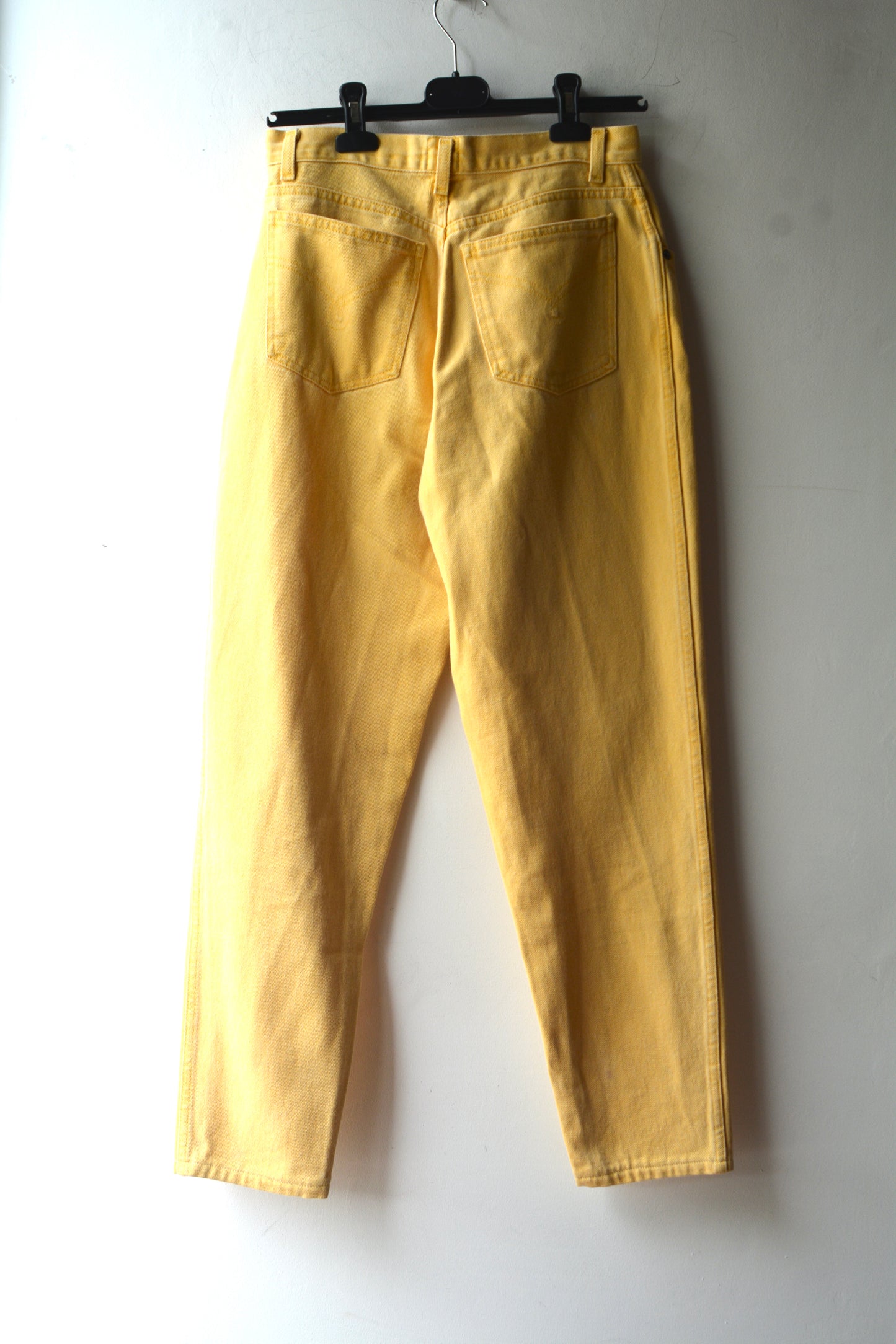 Moschino Jeans Vintage — Denim Giallo Vita Alta Made in Italy