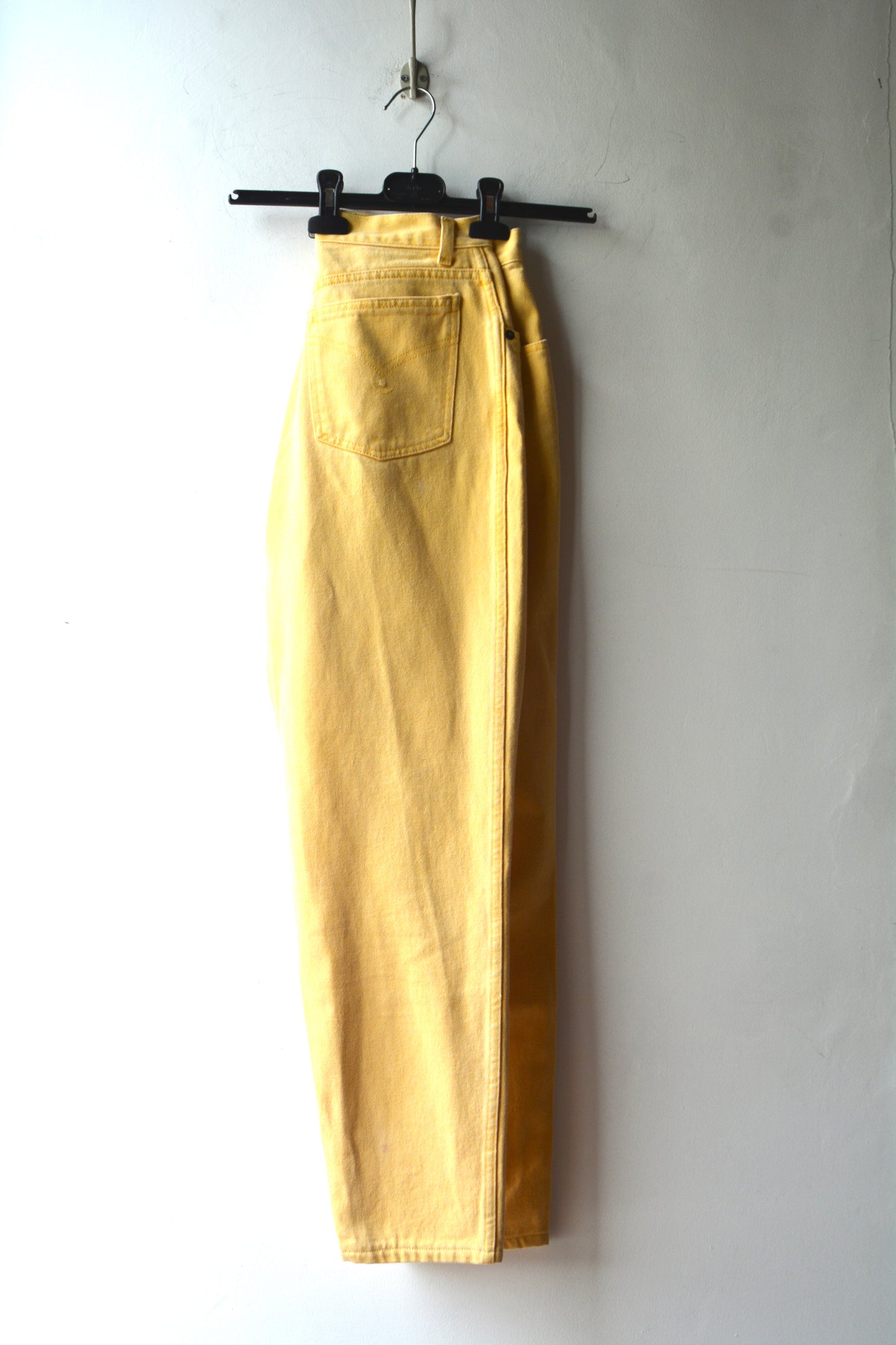 Moschino Jeans Vintage — Denim Giallo Vita Alta Made in Italy