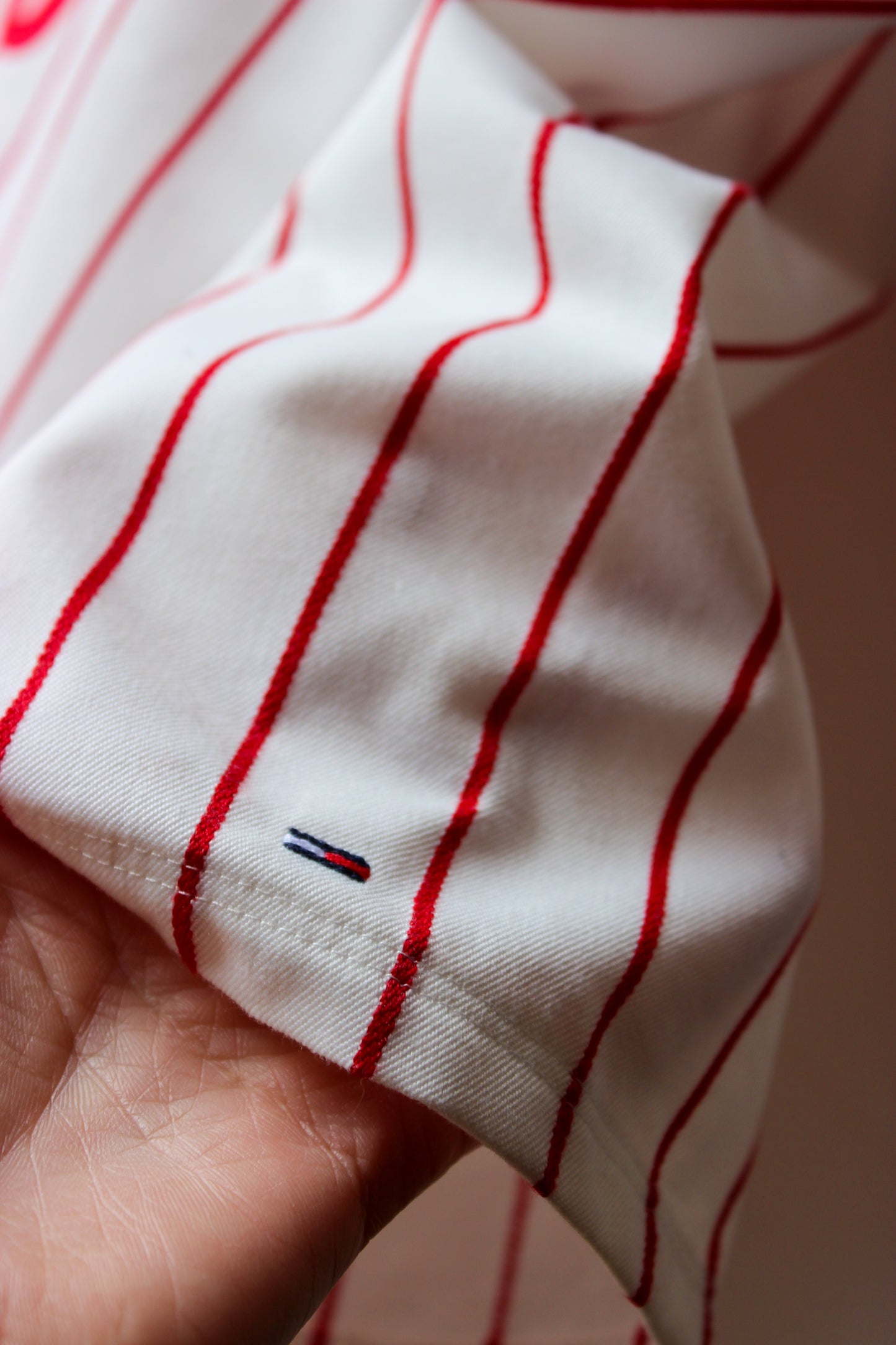 TOMMY JEANS Vintage Abito Baseball Righe Bianco Rosso 85