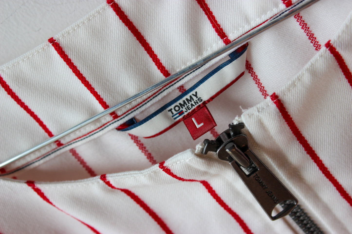 TOMMY JEANS Vintage Abito Baseball Righe Bianco Rosso 85