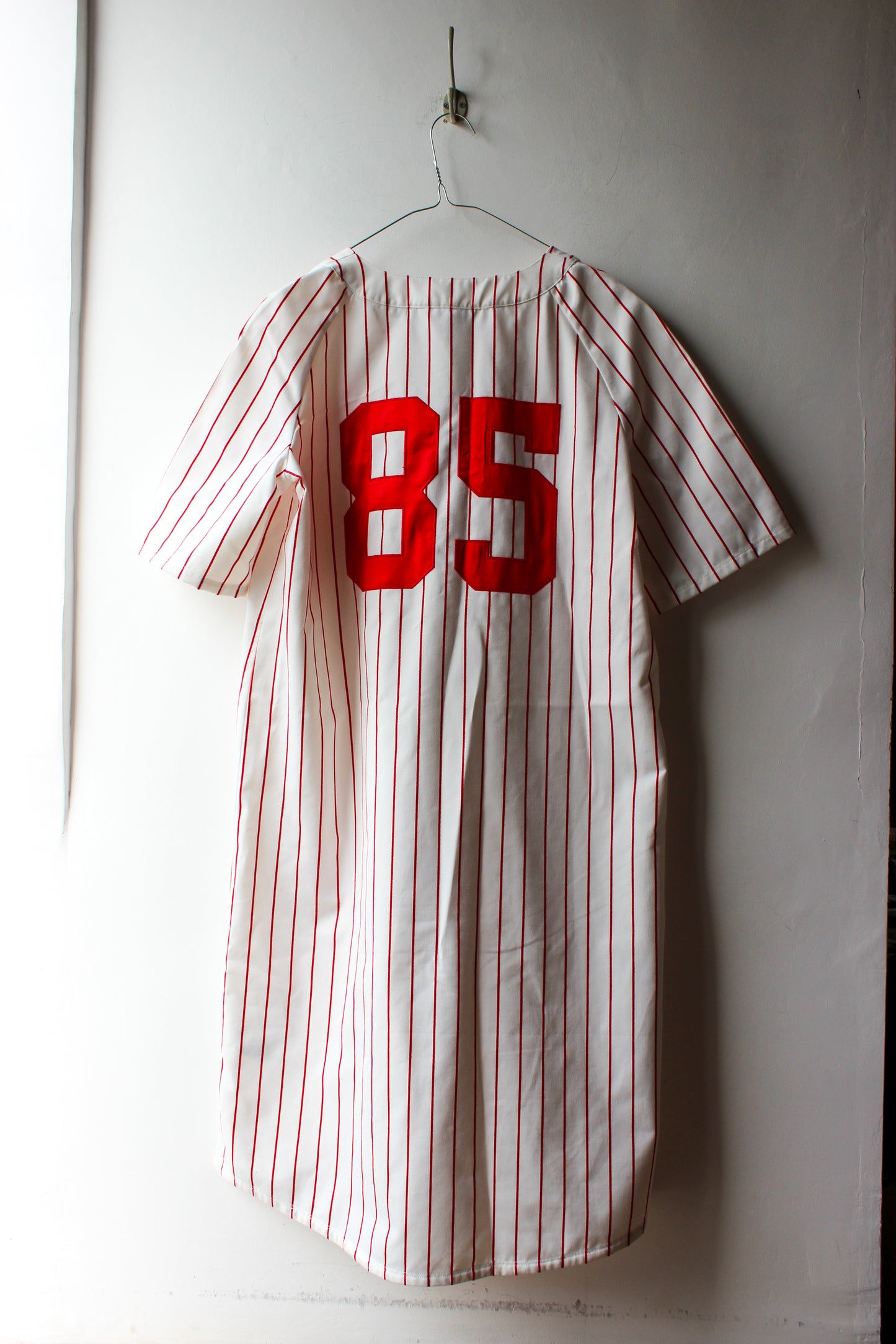 TOMMY JEANS Vintage Abito Baseball Righe Bianco Rosso 85
