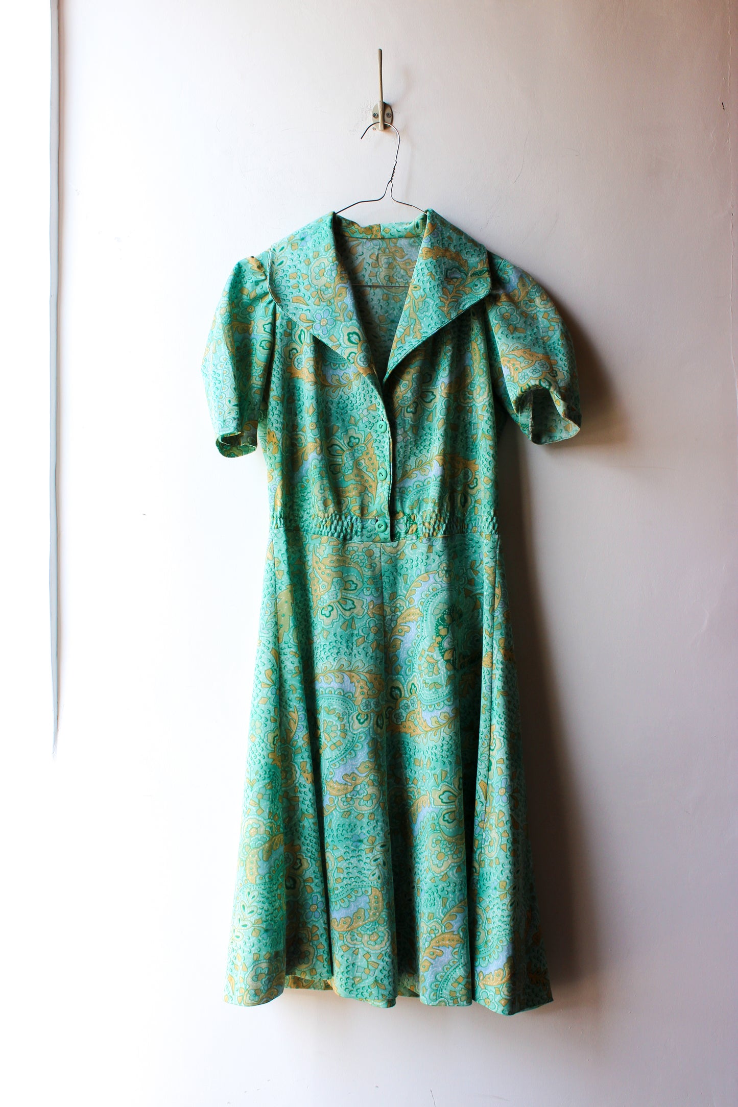 Abito Vintage Verde Tiffany con Collo a Camicia
