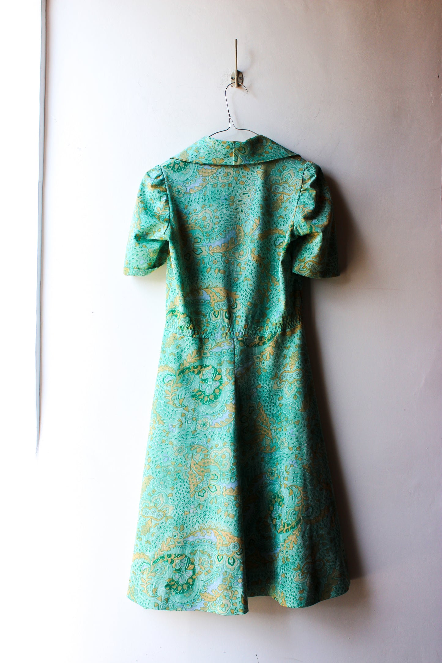 Abito Vintage Verde Tiffany con Collo a Camicia