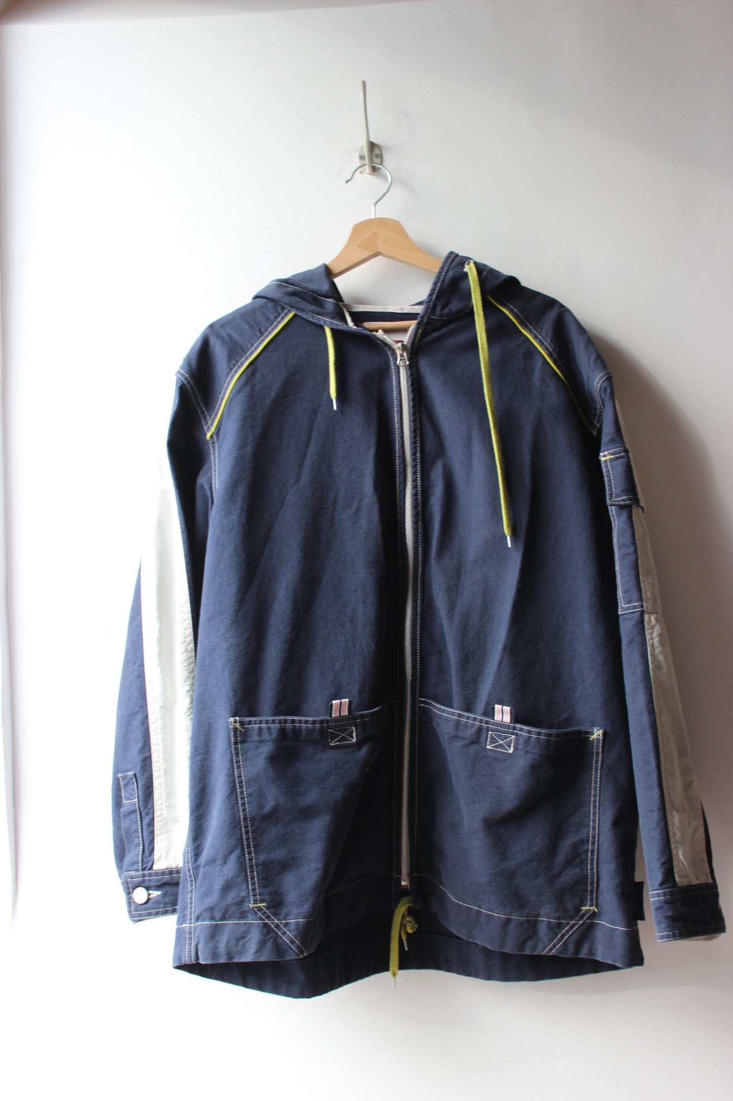Giacca Sportiva Vintage Seven Blu Navy con Dettagli Fluo