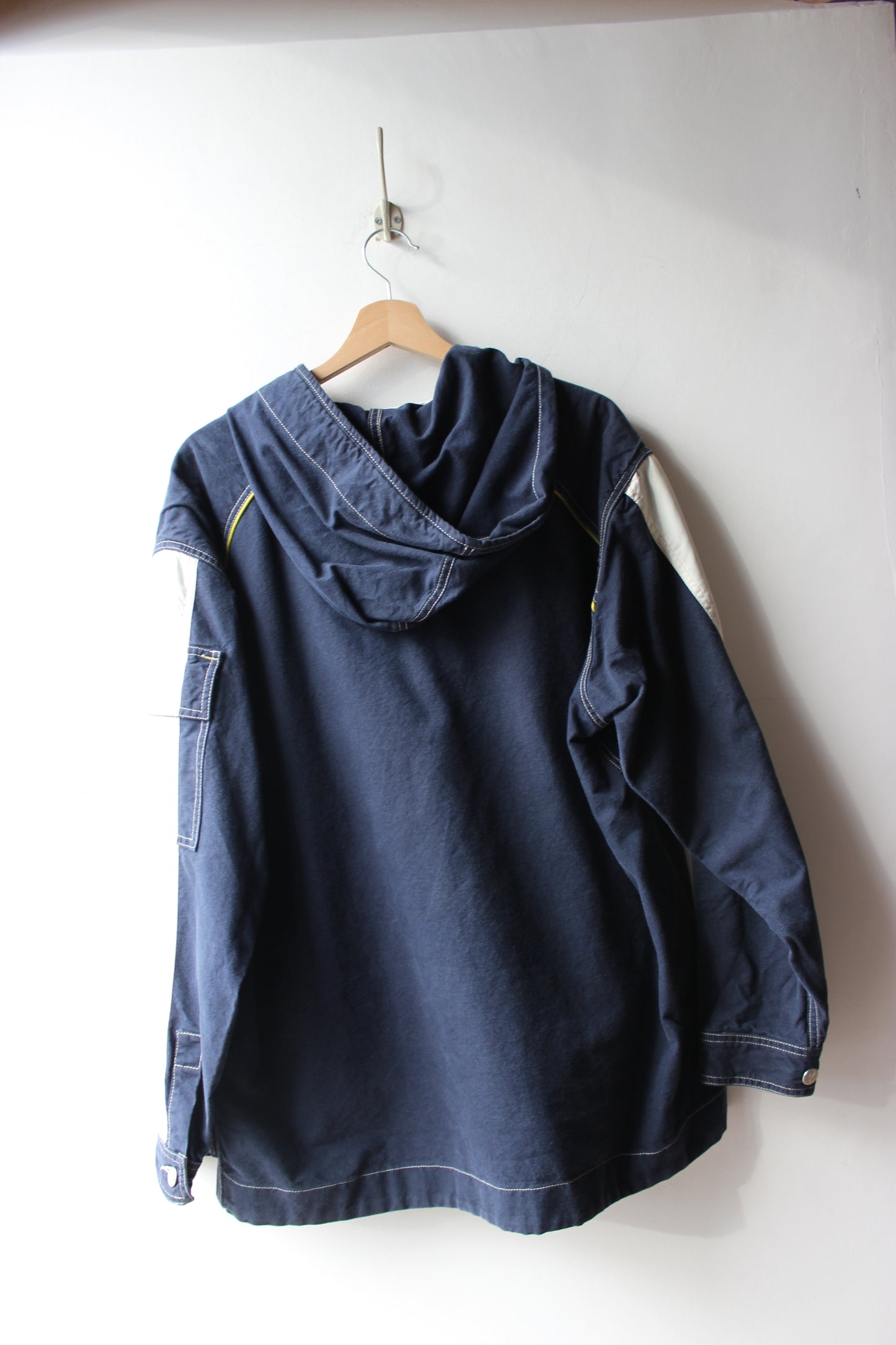 Giacca Sportiva Vintage Seven Blu Navy con Dettagli Fluo