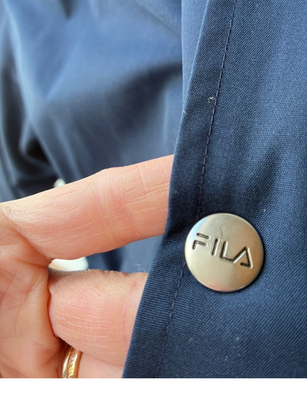 Fila – Giacca a Vento Vintage Anni '90 Blu Navy con Cappuccio