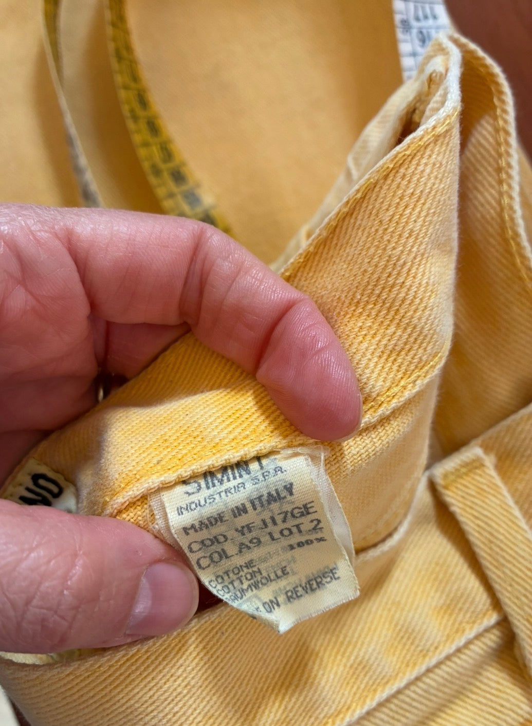 Moschino Jeans Vintage — Denim Giallo Vita Alta Made in Italy