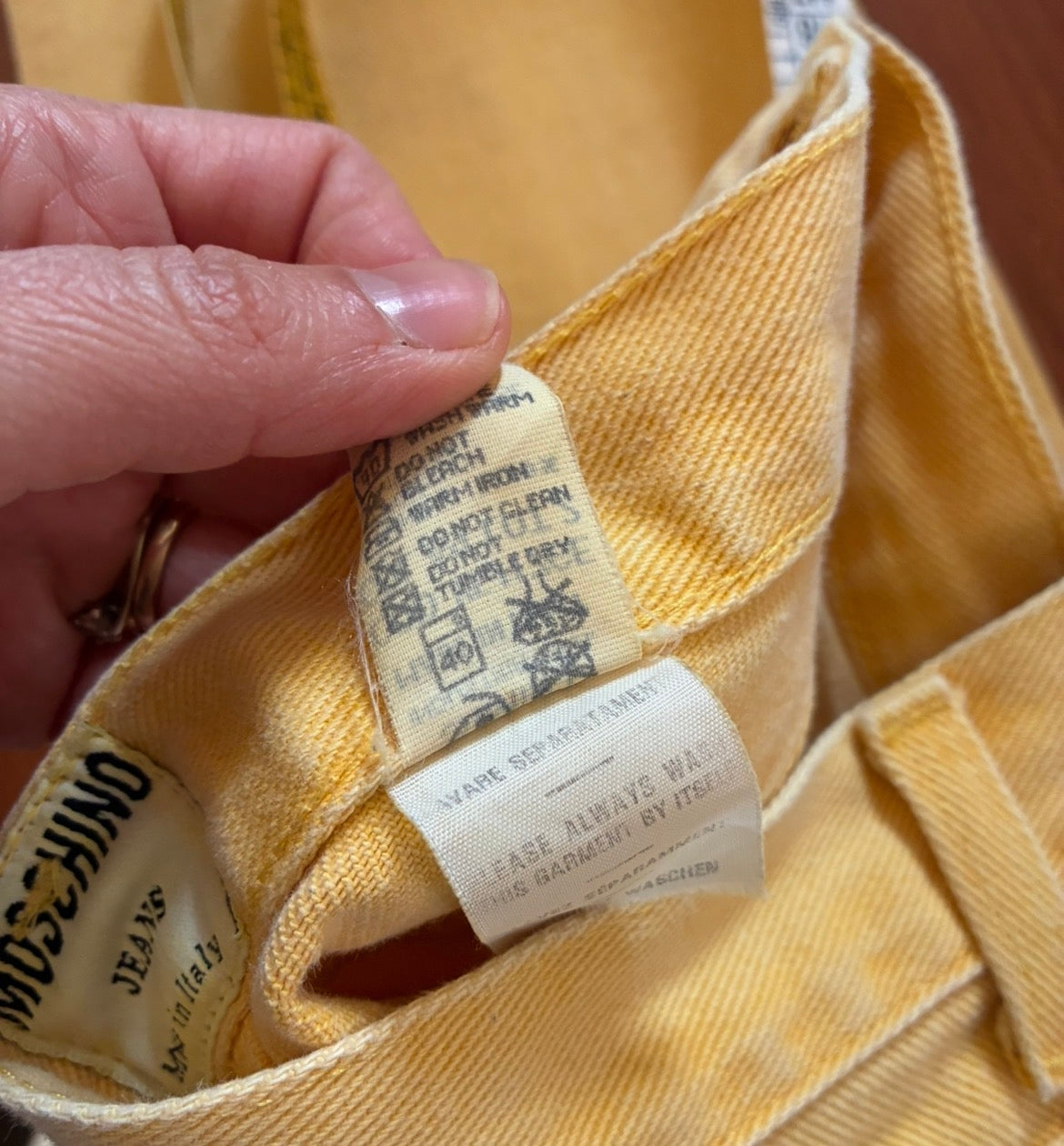 Moschino Jeans Vintage — Denim Giallo Vita Alta Made in Italy