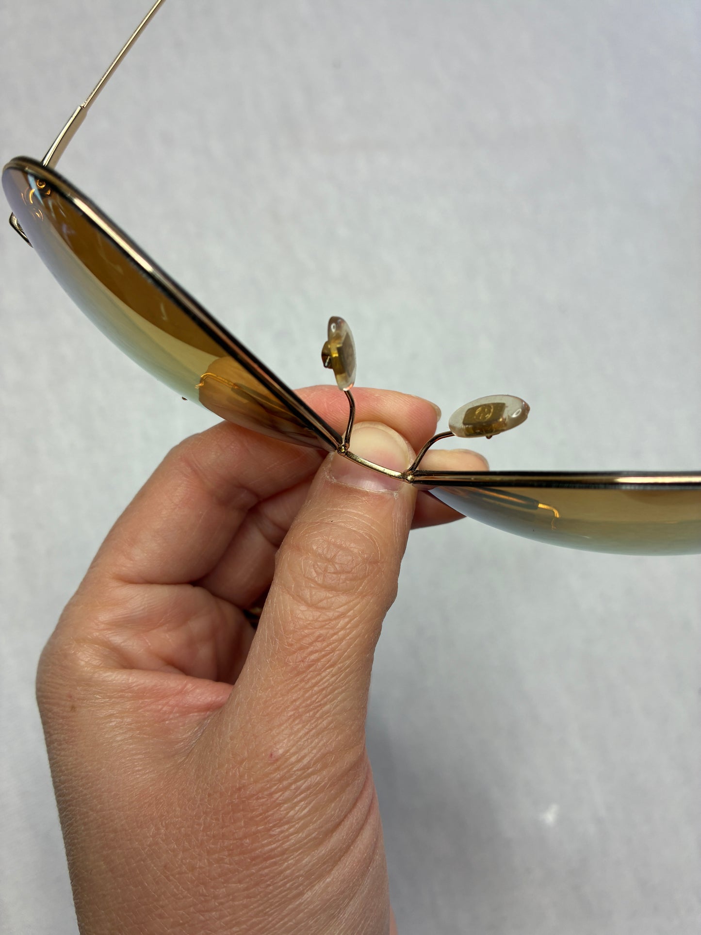 Gucci — Occhiali da Sole Aviator Rimless Vintage Lenti Ambra Oro Specchiato