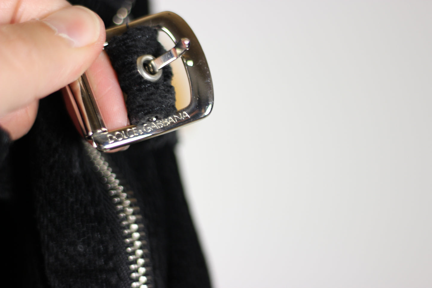 Pantaloni Vintage Dolce & Gabbana Neri con Fibbie e Zip – Taglia 40