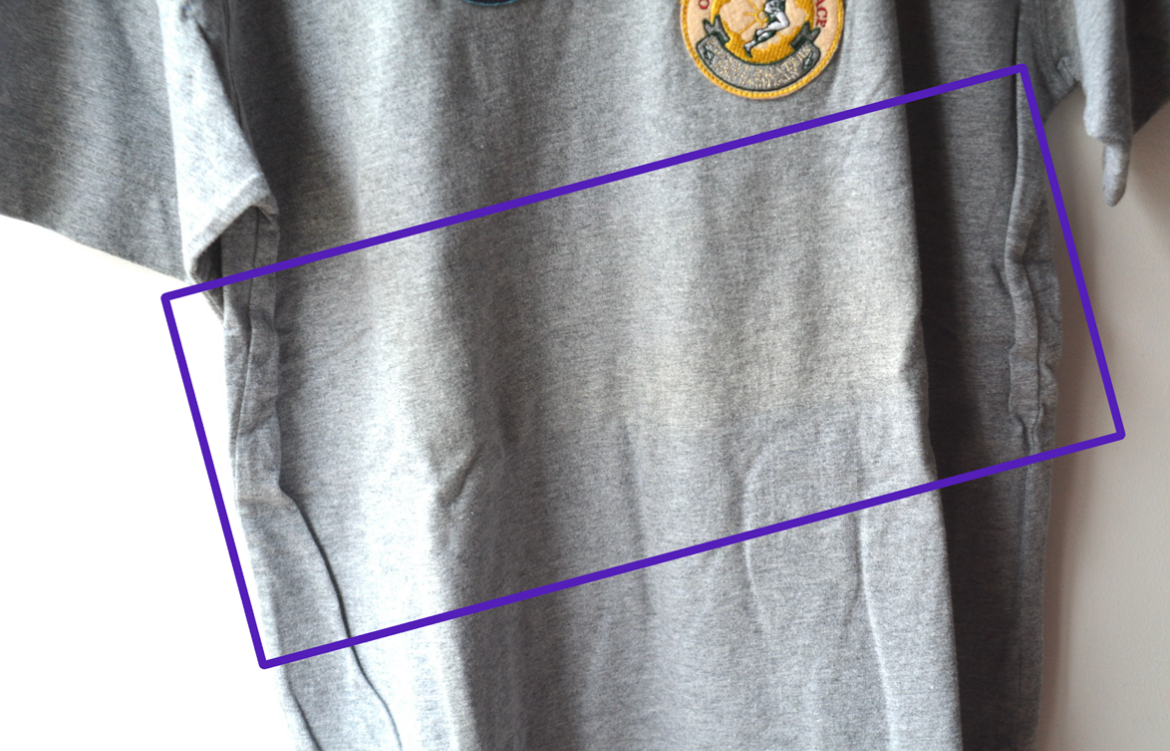 T-Shirt Vintage Evisu Custom Made con Patch Medaglie – Uomo