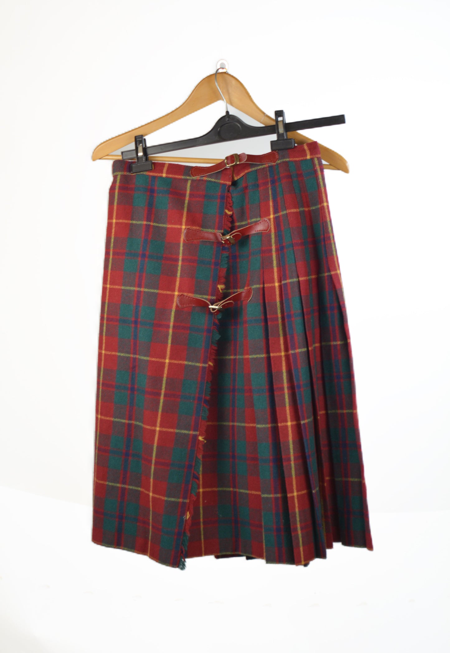 Gonna kilt tartan vintage — vista frontale su gruccia