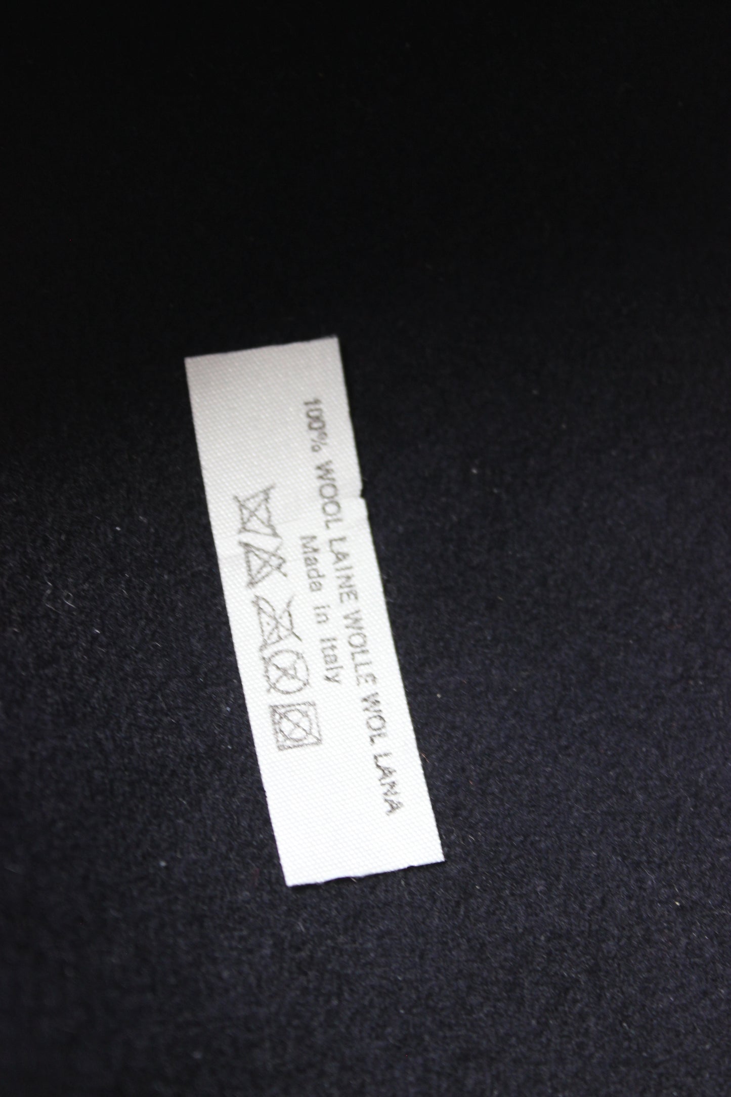 Basco Vintage Nero 100% Lana - Made in Italy
